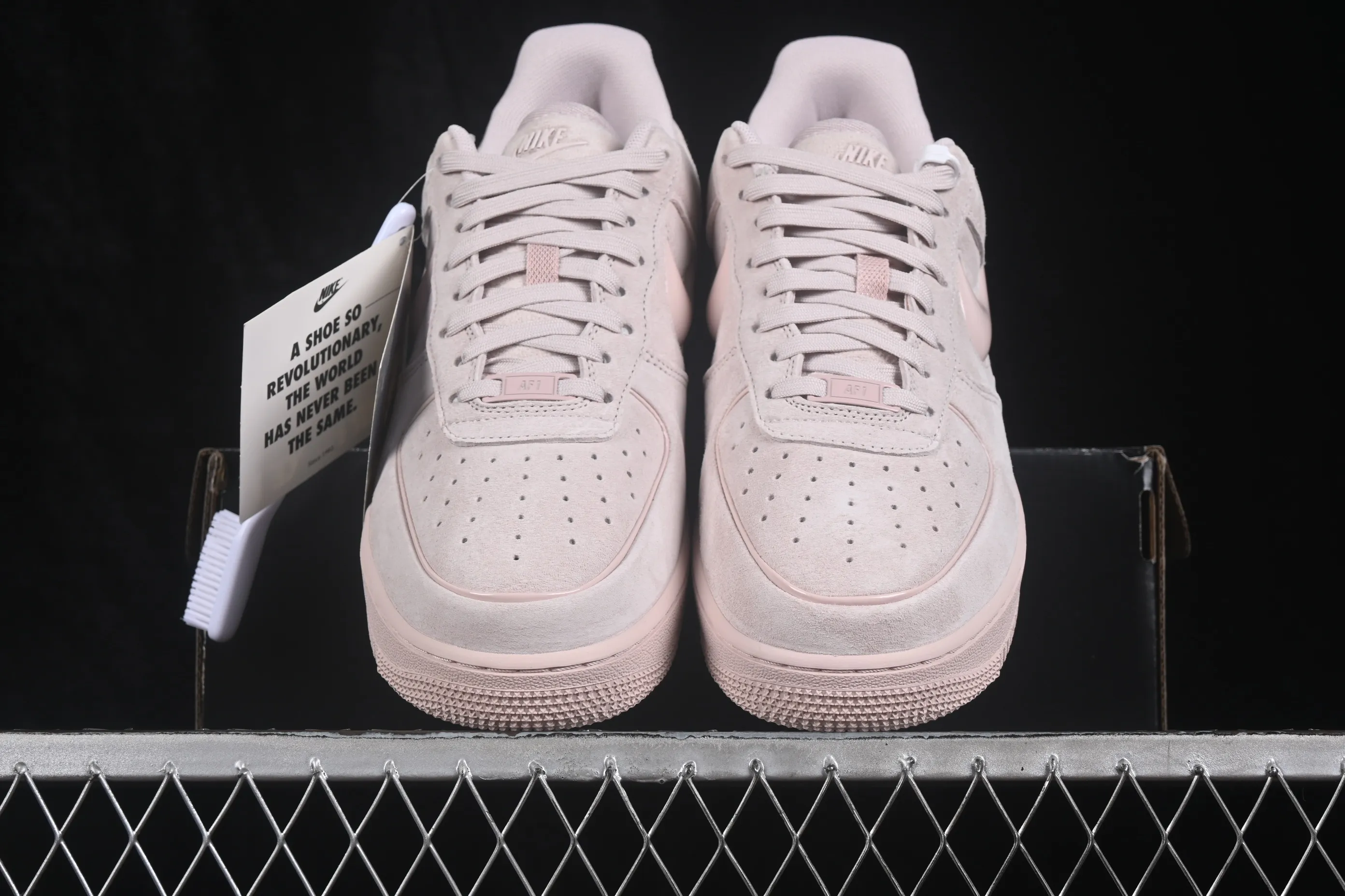 All categories Nk Air Force 1 Air Force series Nk Air Force 1 Low Air Force low-top Nike Air Force 1'07 Low Air Force 1 low-top casual sneakers HV4406-601